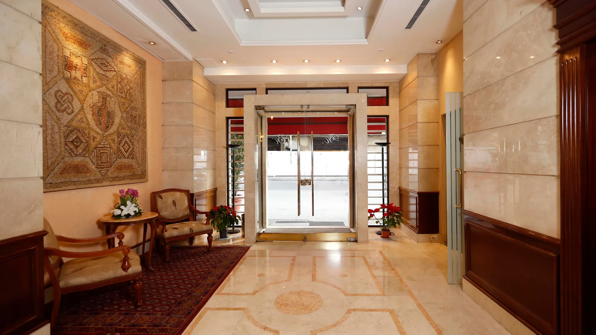 Bayview Hotel Beirut 4*,