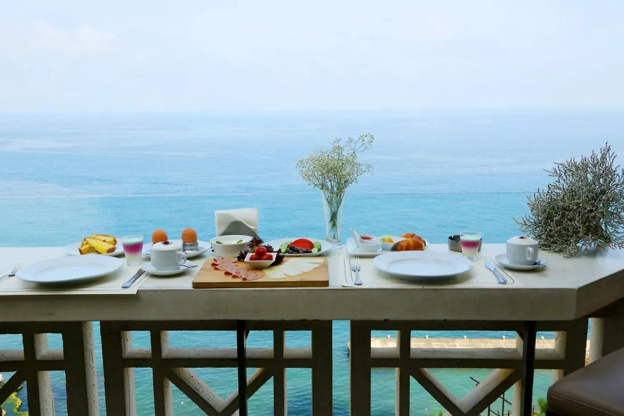 Bayview Hotel Beirut