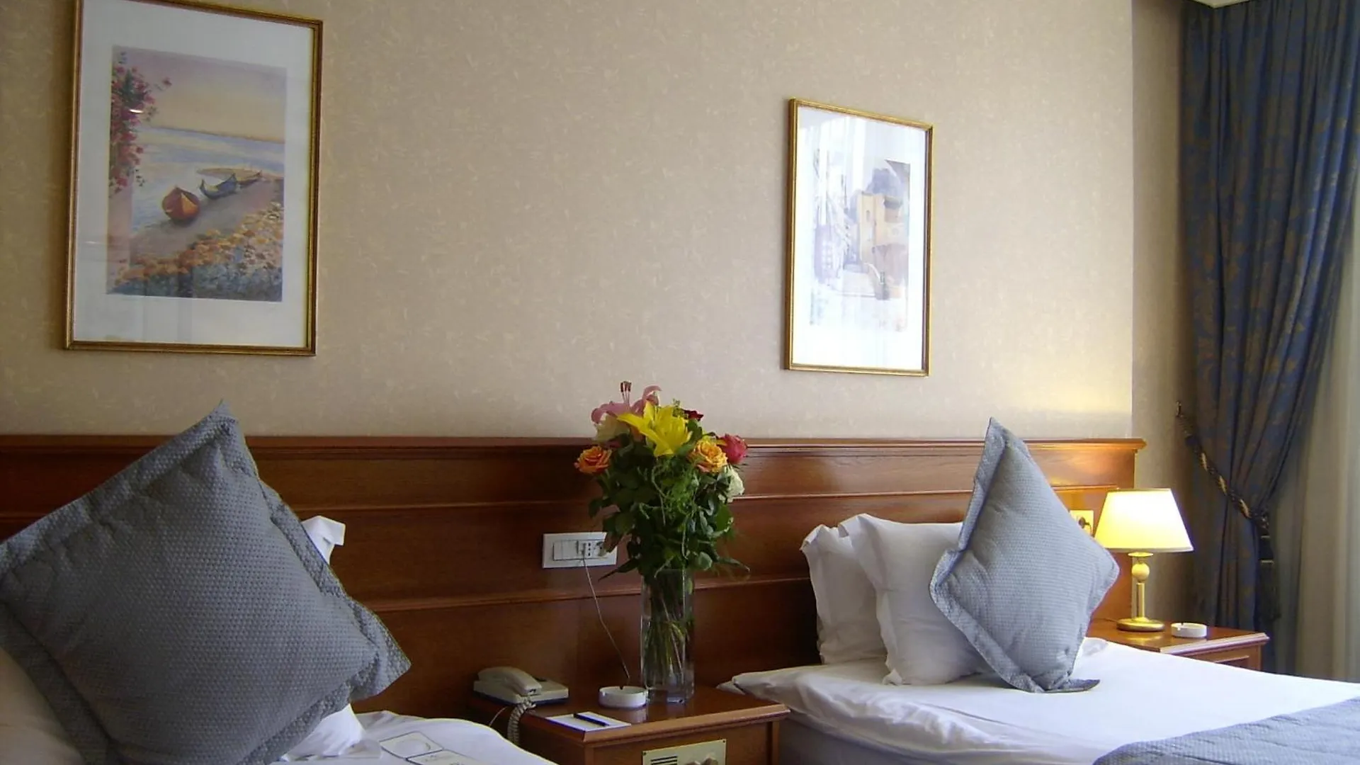 Bayview Hotel Beirut 4*,  Lebanon
