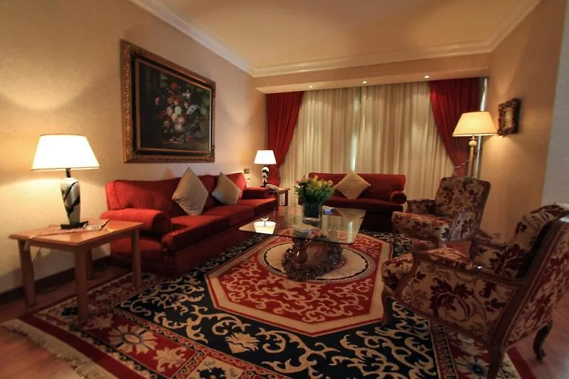 Bayview Hotel Beirut 4*,